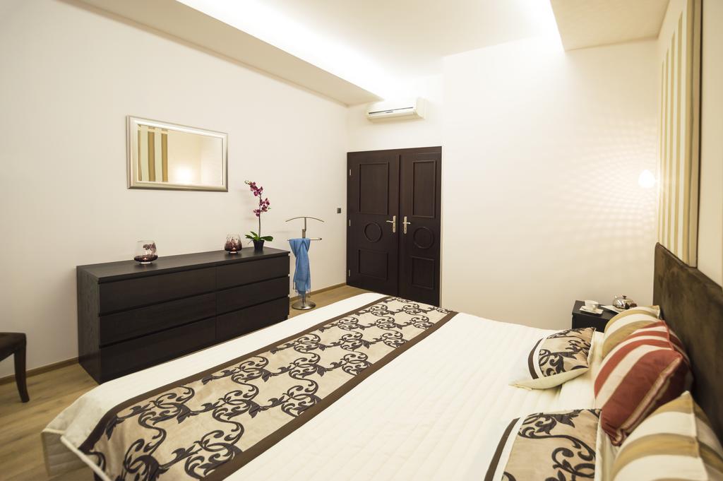 Luxury Apartments Pricna プラハ エクステリア 写真