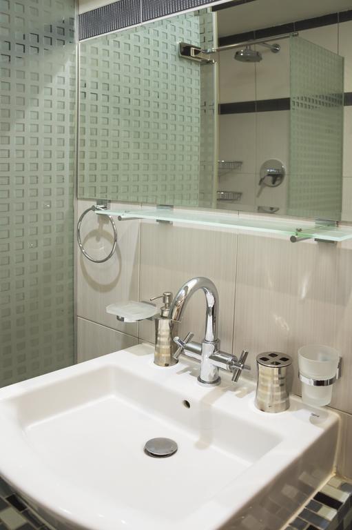 Luxury Apartments Pricna プラハ エクステリア 写真