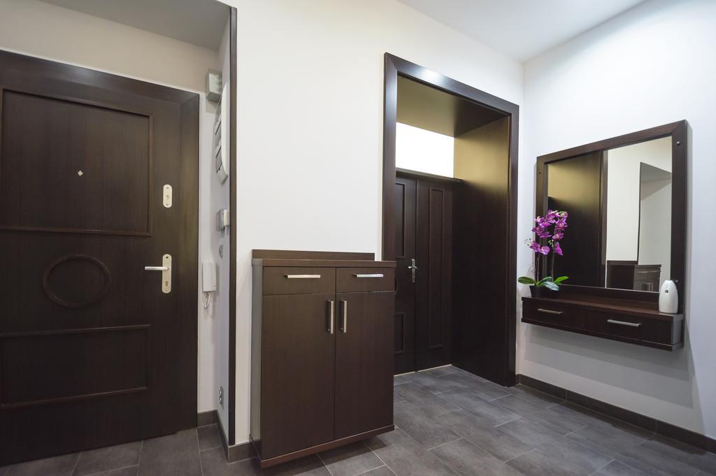 Luxury Apartments Pricna プラハ エクステリア 写真