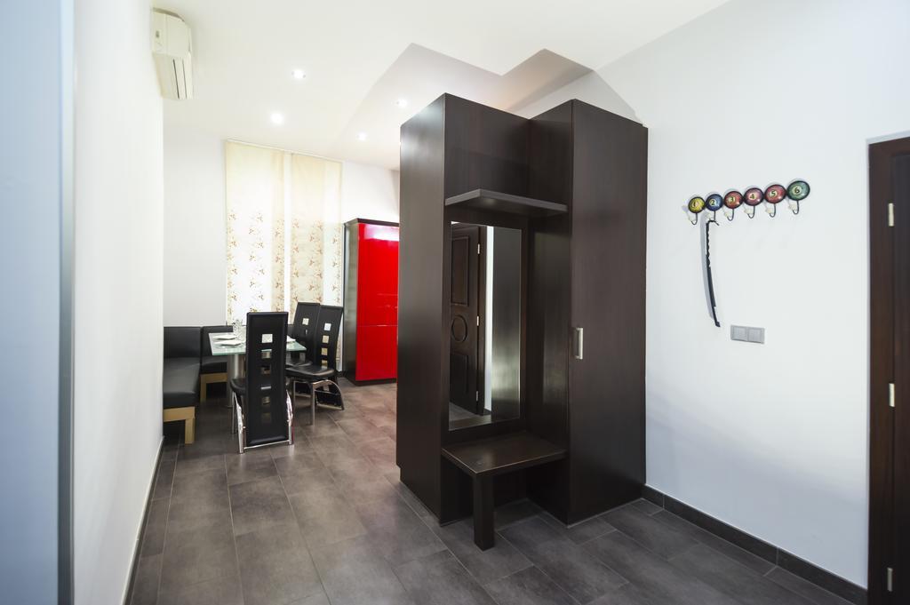 Luxury Apartments Pricna プラハ エクステリア 写真